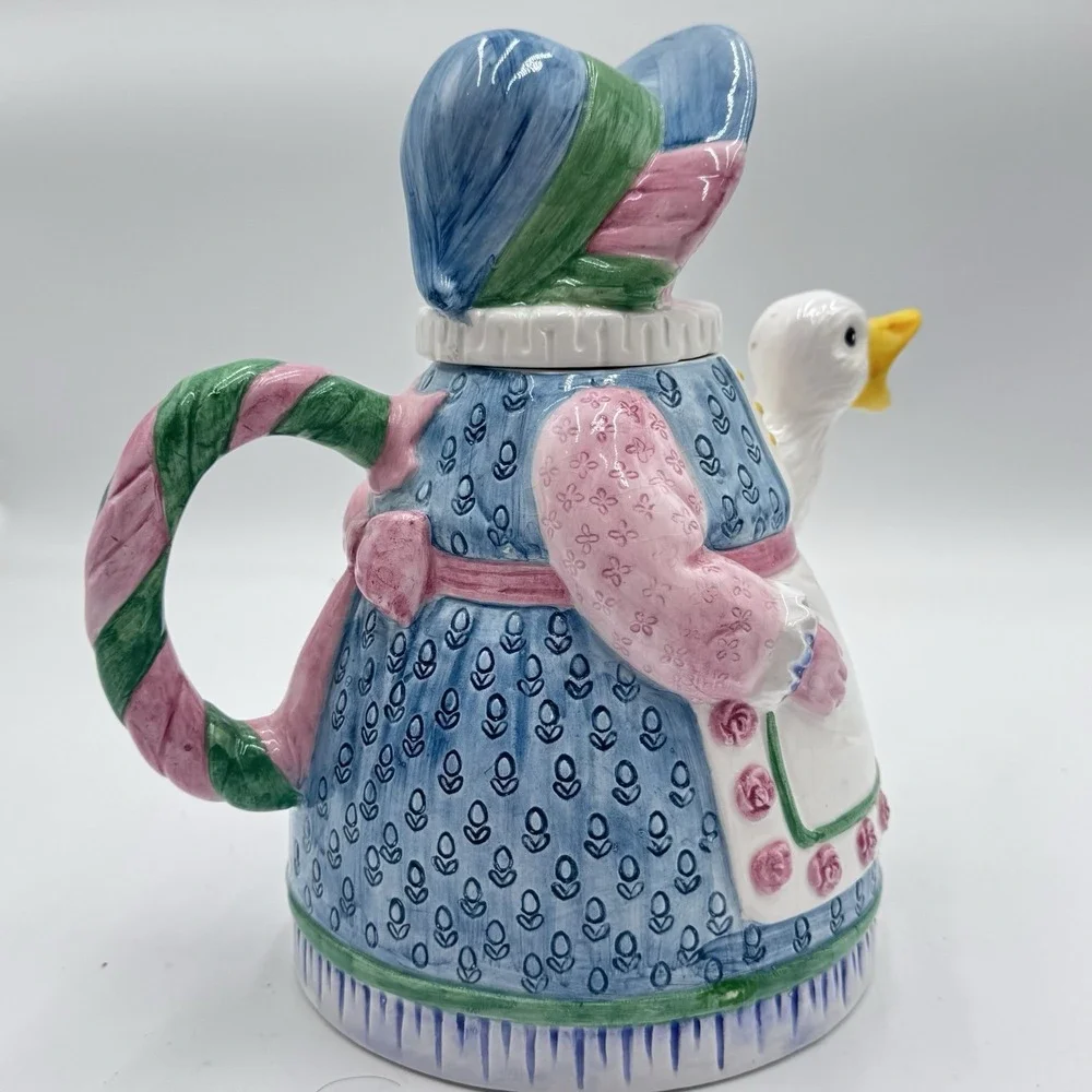 CottageCore Mother Goose Tea Pot by Shafford Tempest 1986 Woman & Duck GrannyCor